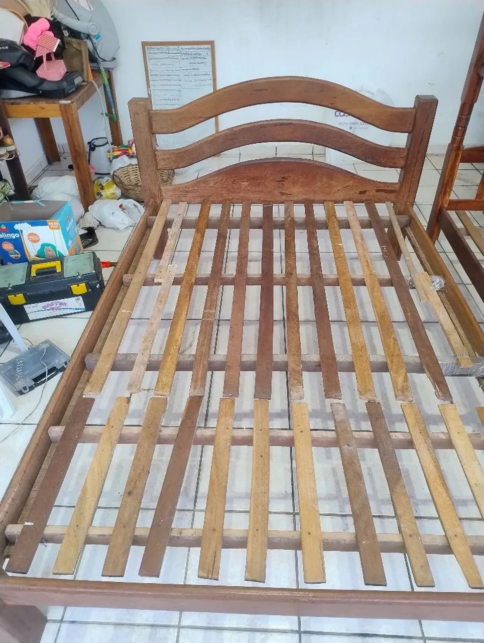 Cama de casal de madeira maciça  - Foto 2