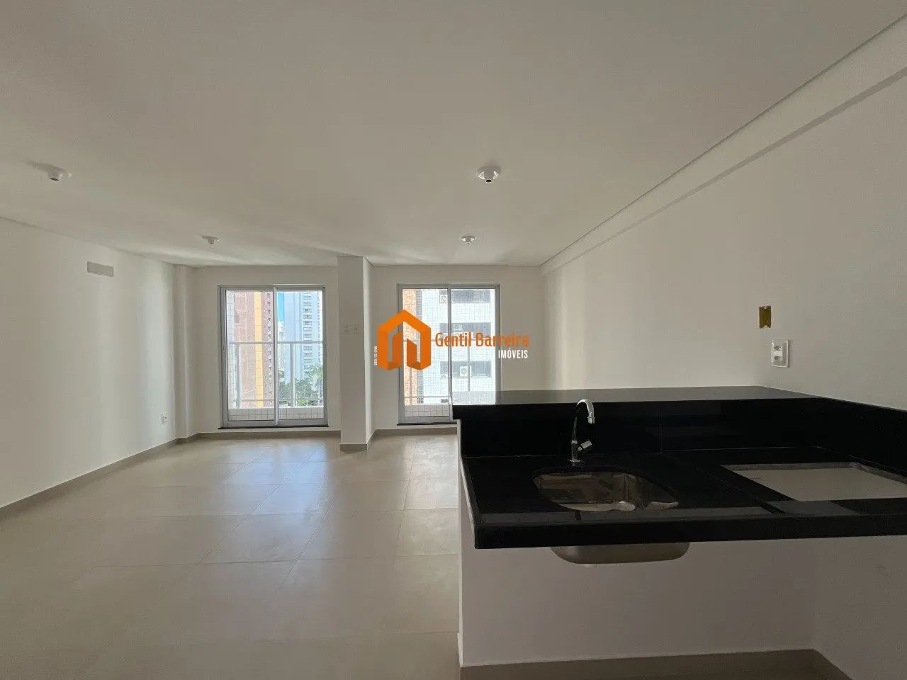 Excelente Apartamento Compacto perto da Praça das Flores Aldeota - Foto 2