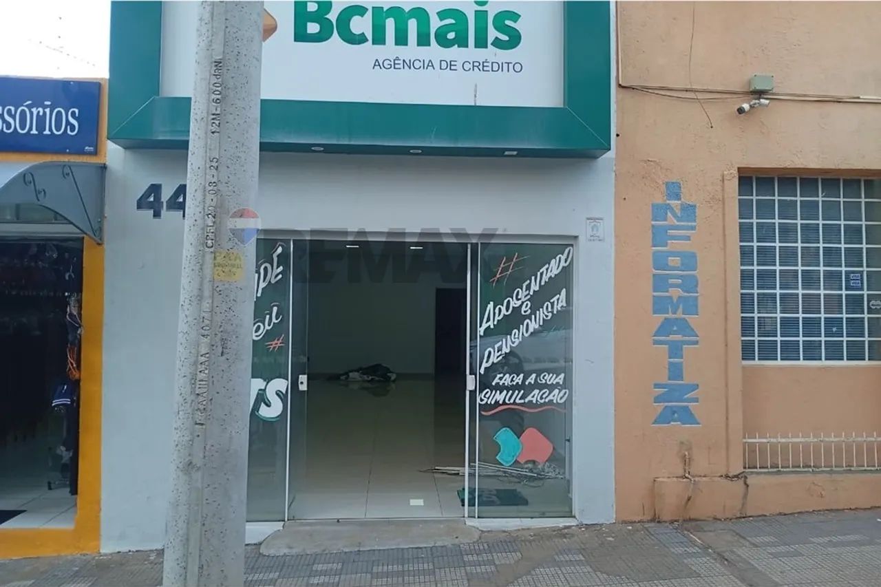 "Loja em Lins: Excelente Localização e Espaço" - Foto 2