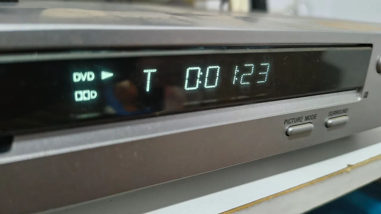 DVD Player Sony402624848761999362