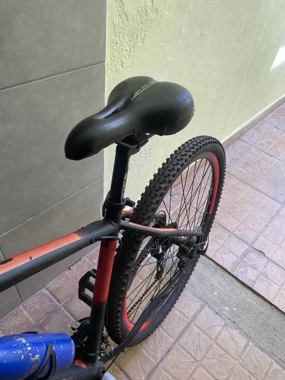 Bicicleta aro 29 em ótimo estado - Foto 4