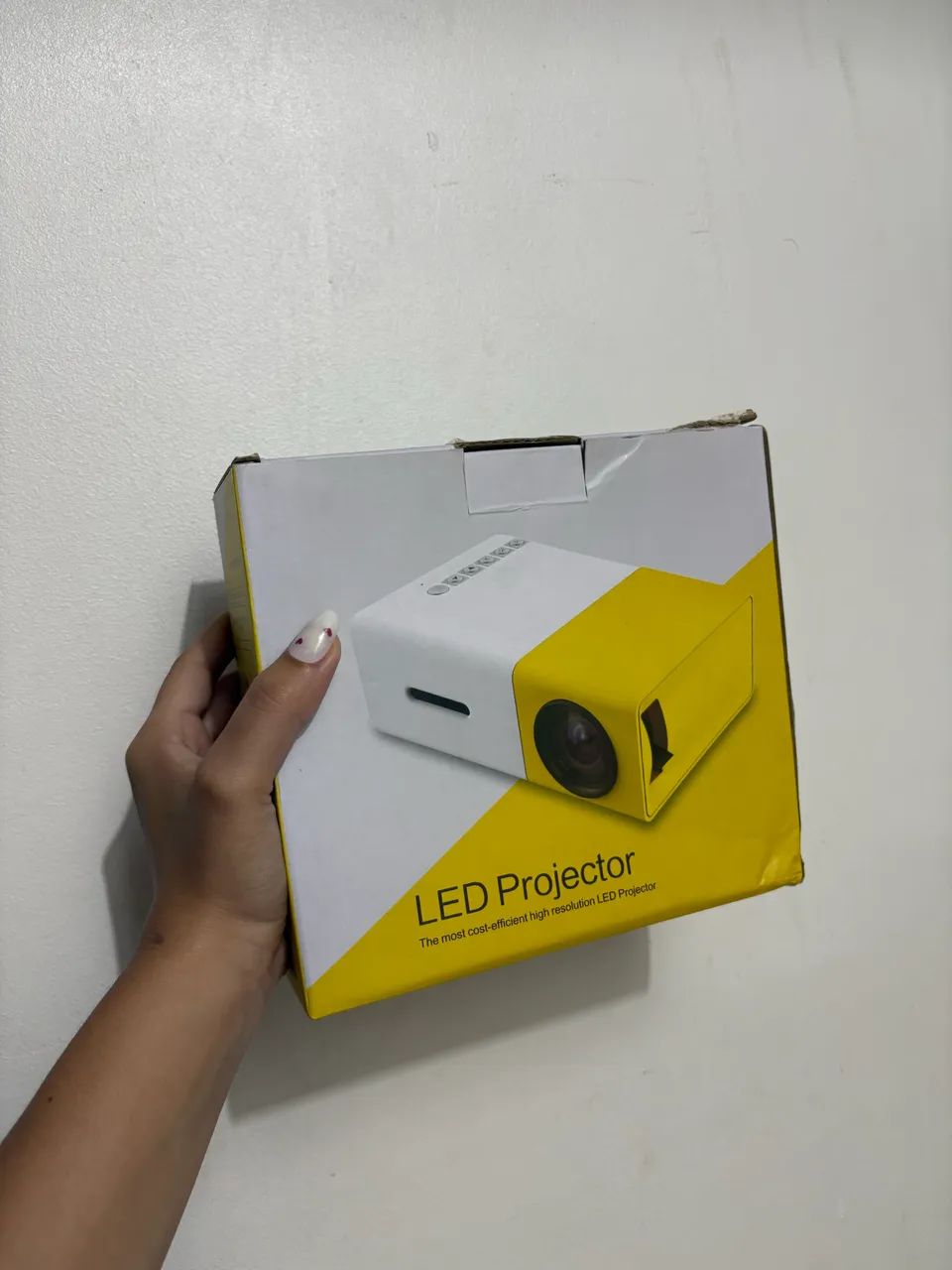 Mini projetor Led para usar com notebook - Novo sem uso - Foto 5