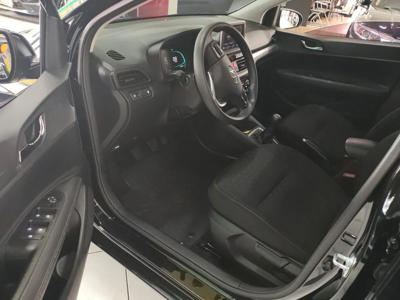 Hyundai HB20 Limited Plus 1.0 Flex 12V Mec., foto 8 de 17