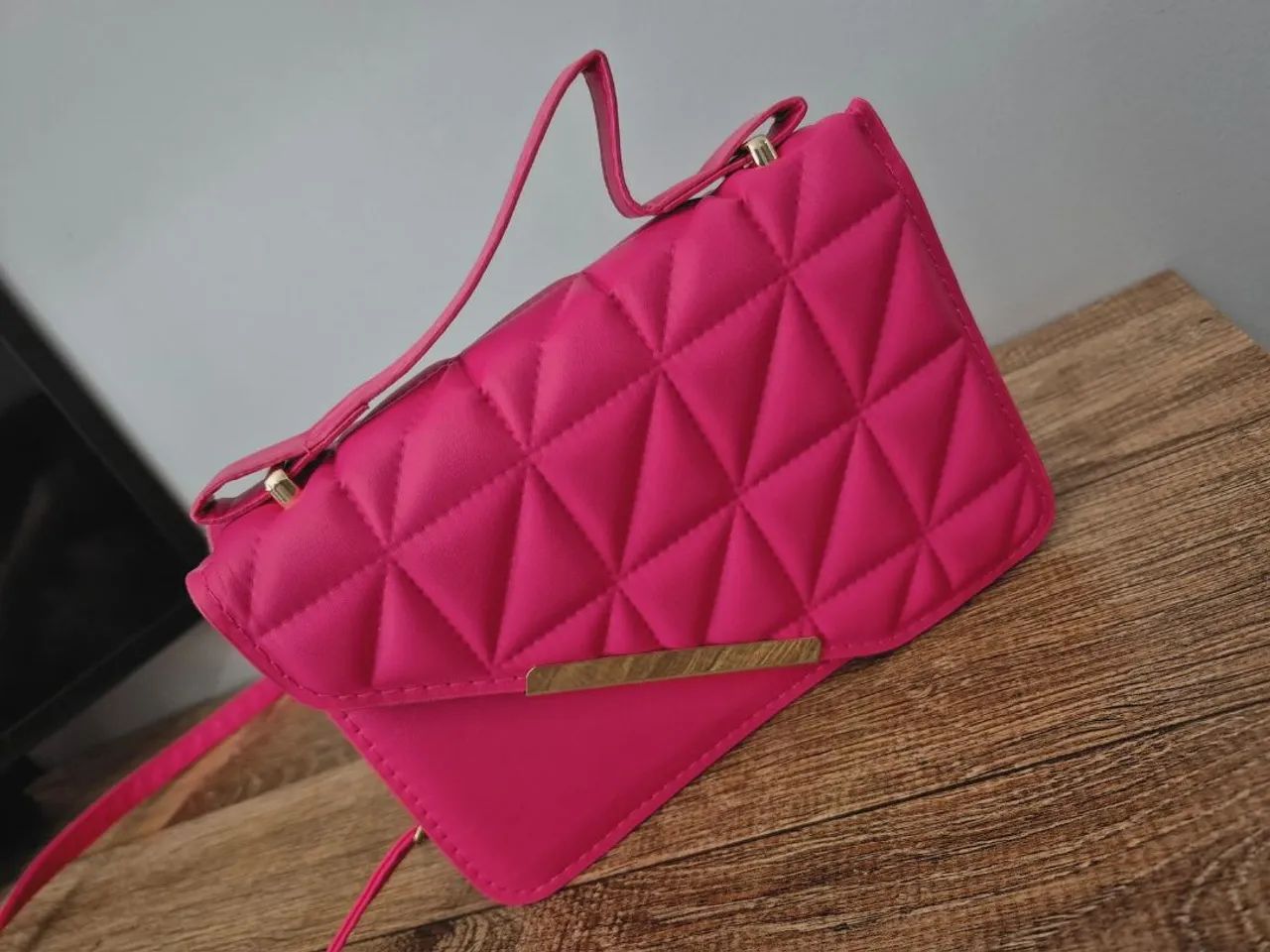 BOLSA ROSA DE OMBRO