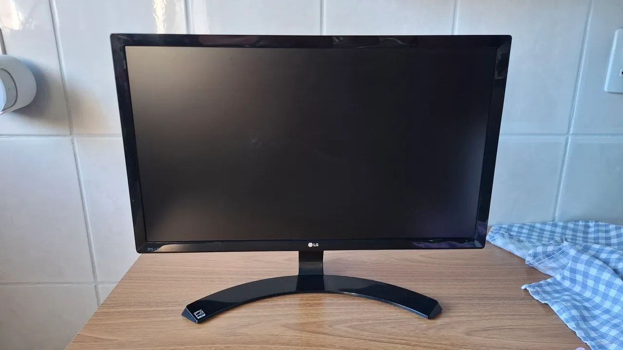 Monitor LG Flatron Led IPS 21 polegadas