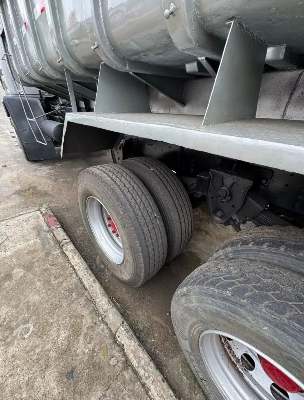 Caminhão Caçamba Ford Cargo a venda parcelado - Foto 2