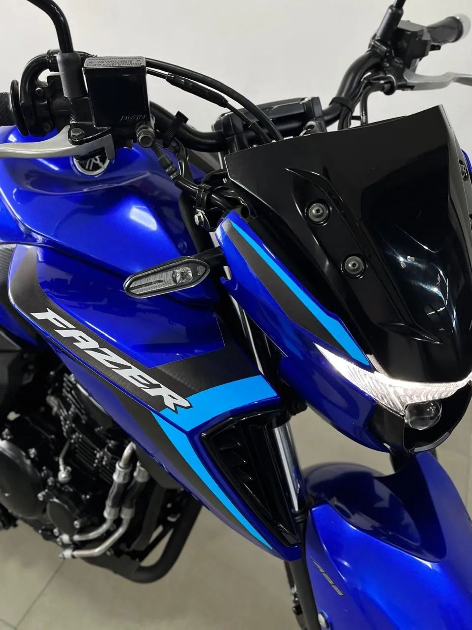 FZ25 FAZER  - Foto 4