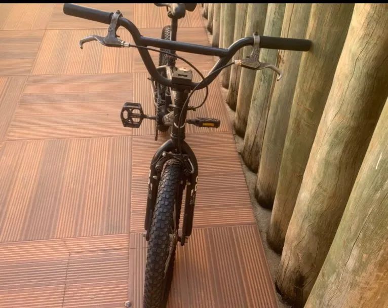 OPORTUNIDADE! VENDO BICICLETA GTS B2 ARO 20! - Foto 3