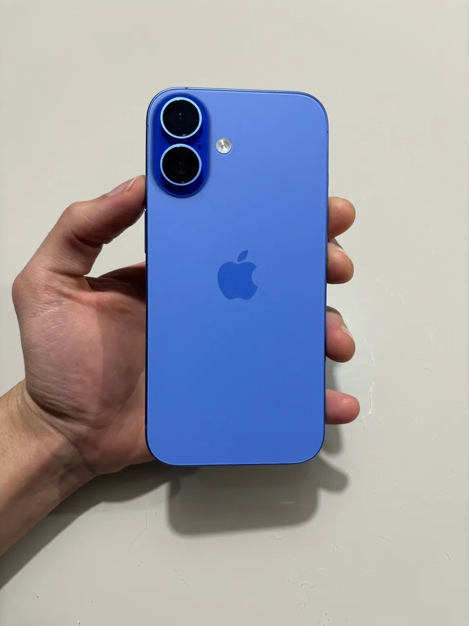 IPHONE 16 -126gb