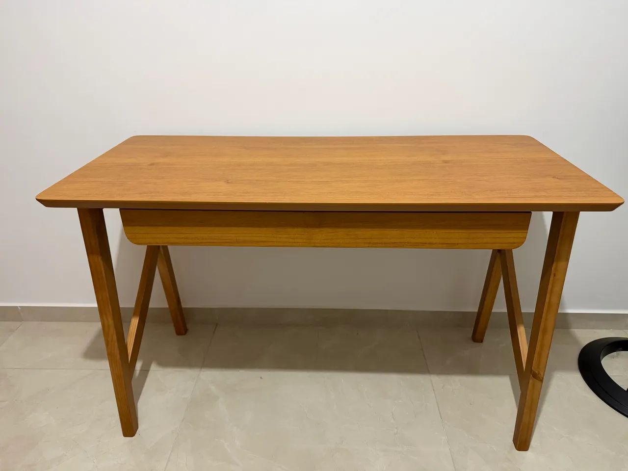 Mesa escrivaninha