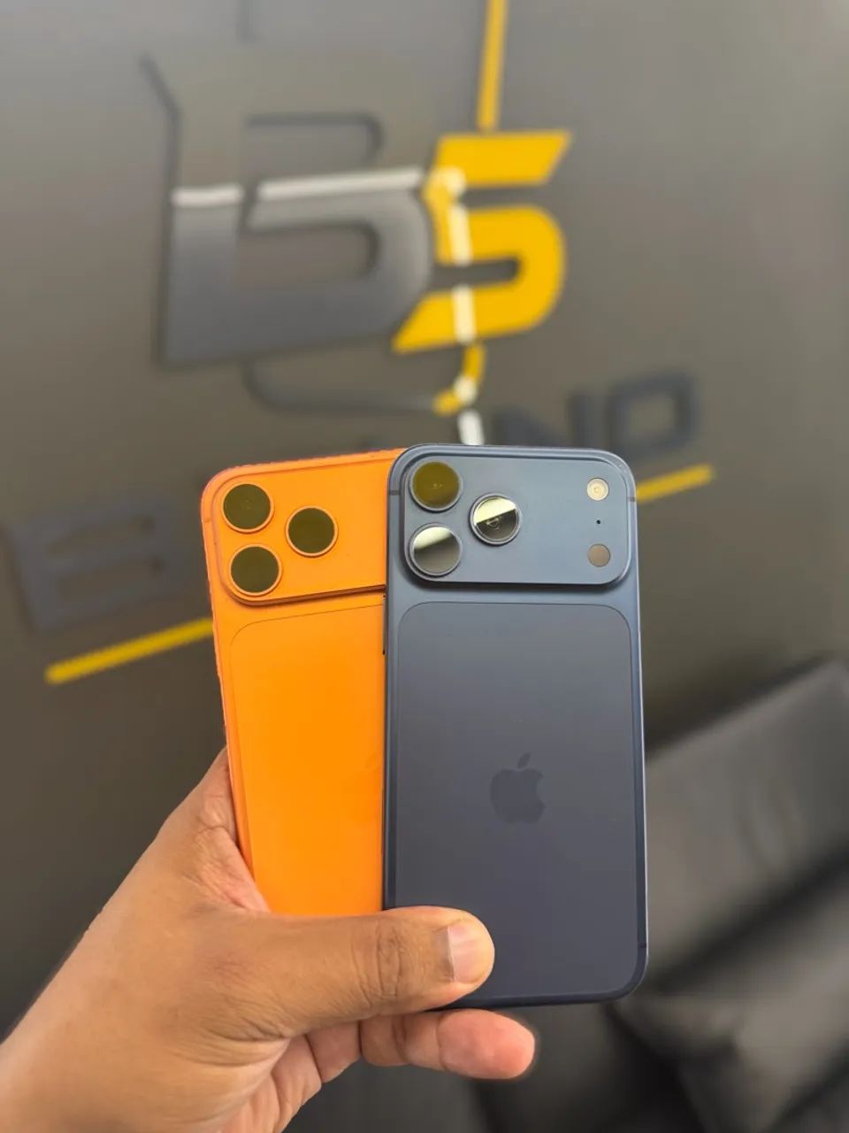 17 PRO MAX GARANTIA APPLE - Foto 4