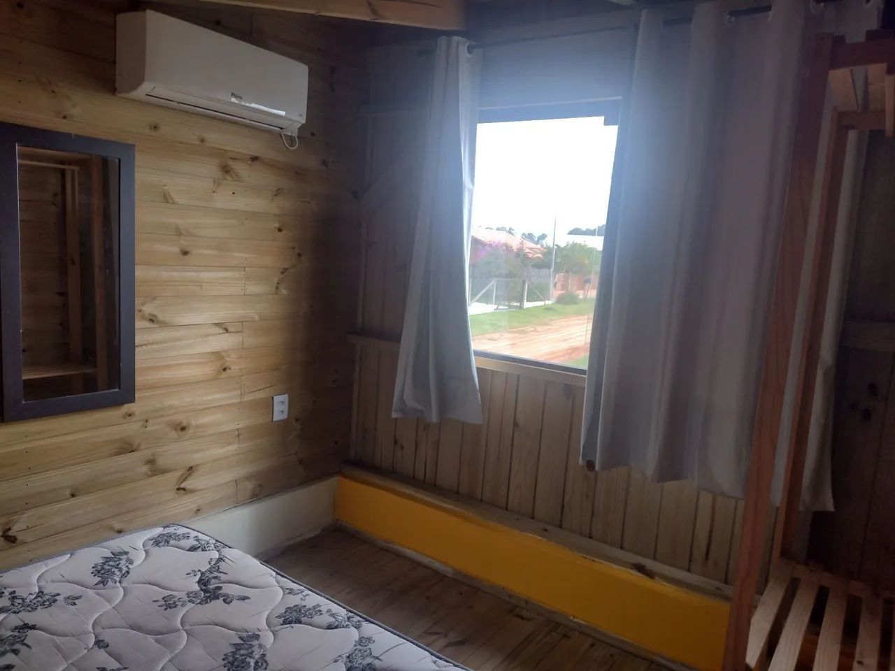 Alugo Casa mobiliada 2 quartos no Arroio Imbituba - SC  - Foto 4