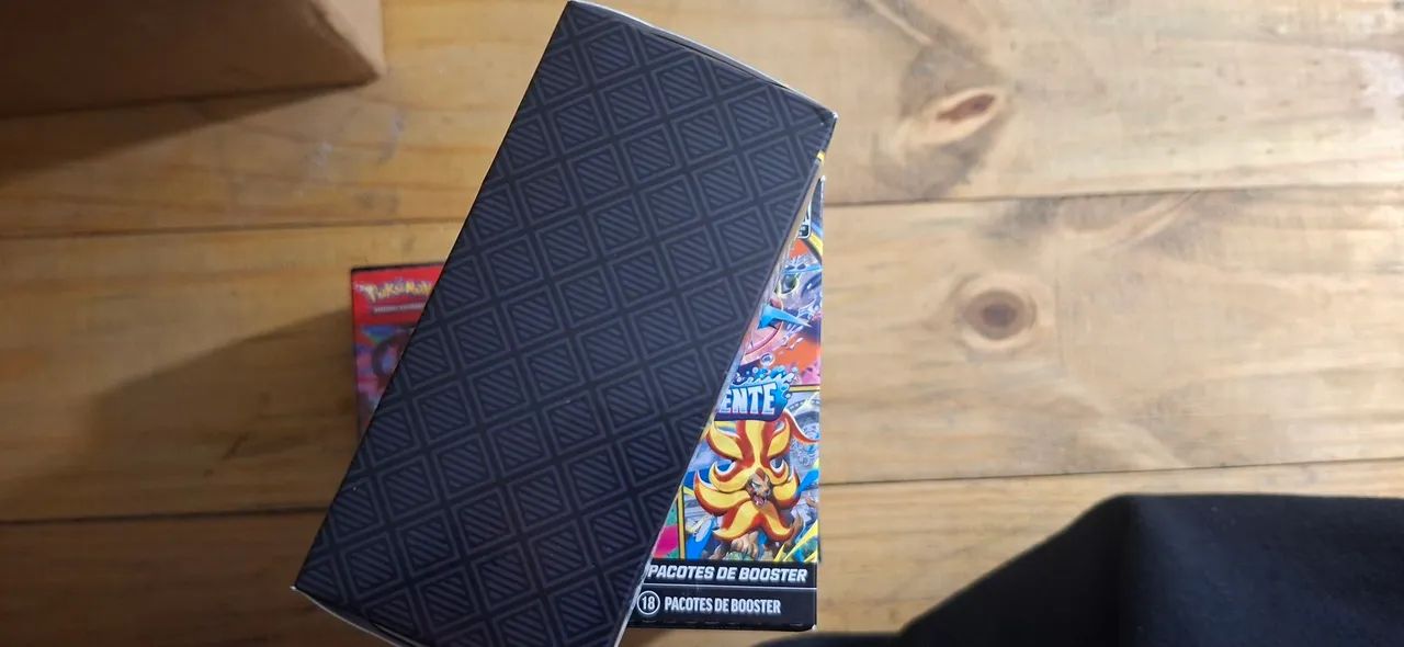 Mini Boosterbox Caos Ascendente BR - POKÉMON - Foto 4
