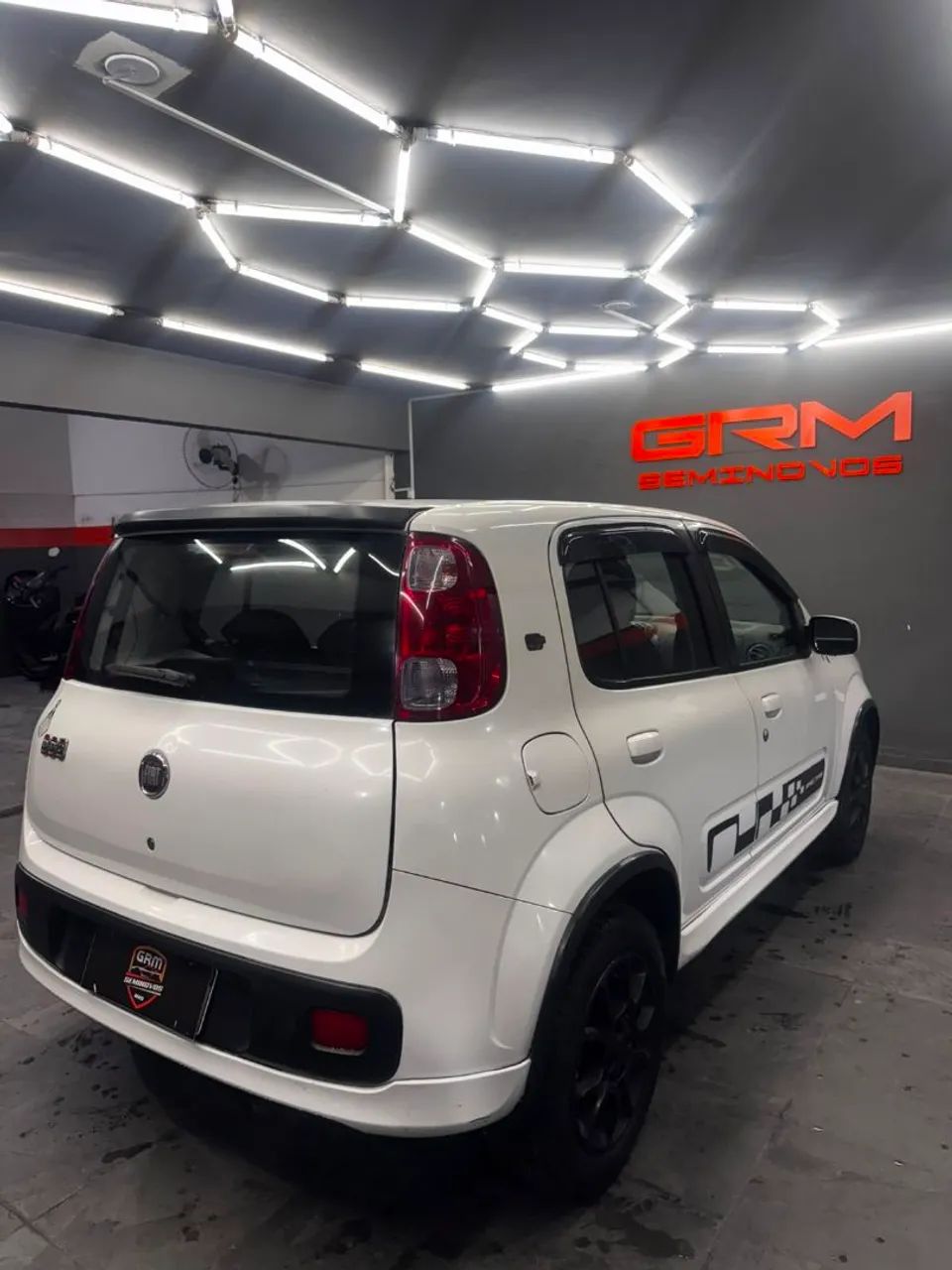 Fiat Uno Sporting 1.4 EVO Fire Flex 8V 4P 2012 - Foto 5