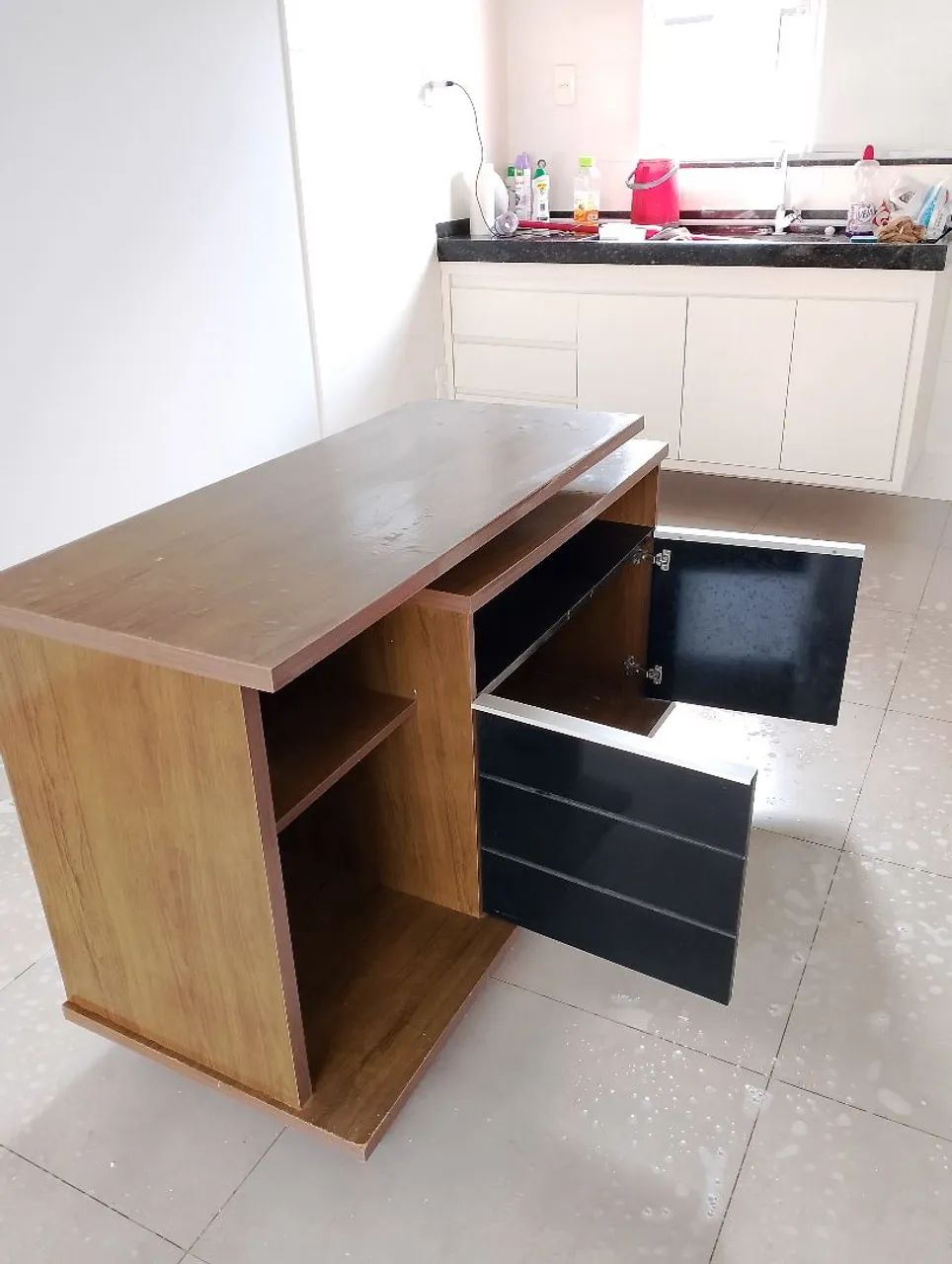 Vendo rack em bom estado com rodinha  - Foto 2