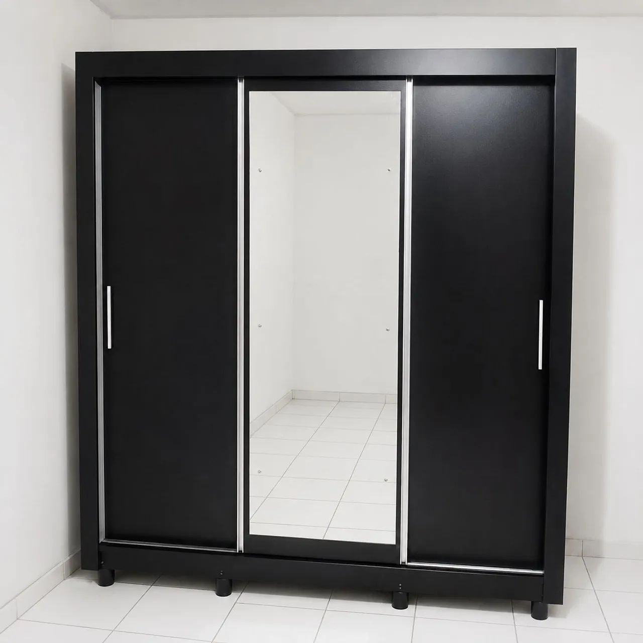 Roupeiro Santana Preto 