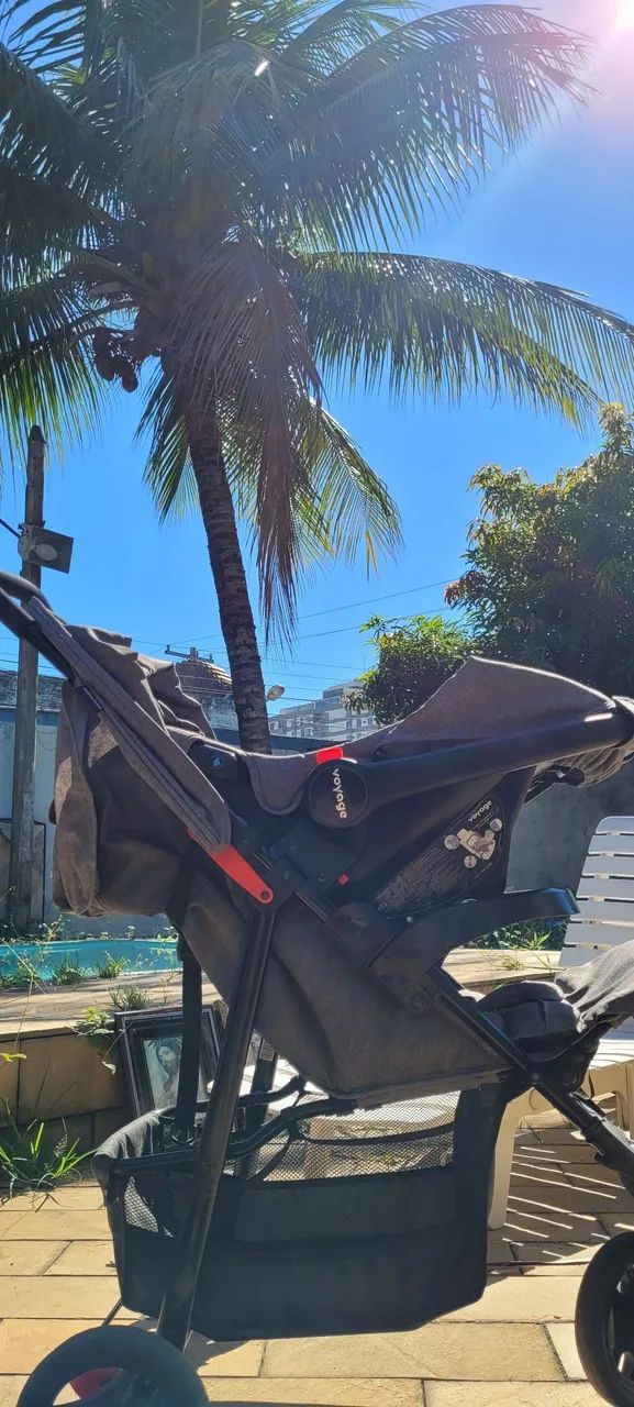 CARRINHO COM BEBÊ CONFORTO - Foto 2