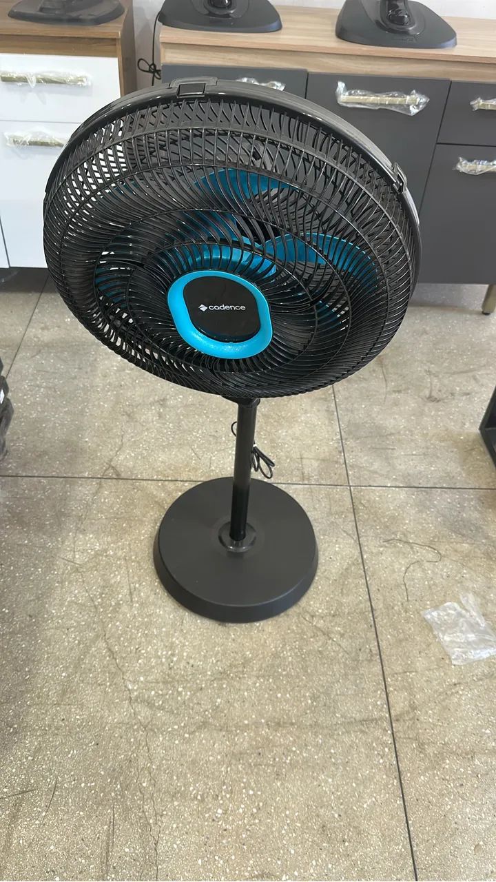 Ventilador de cadence coluna