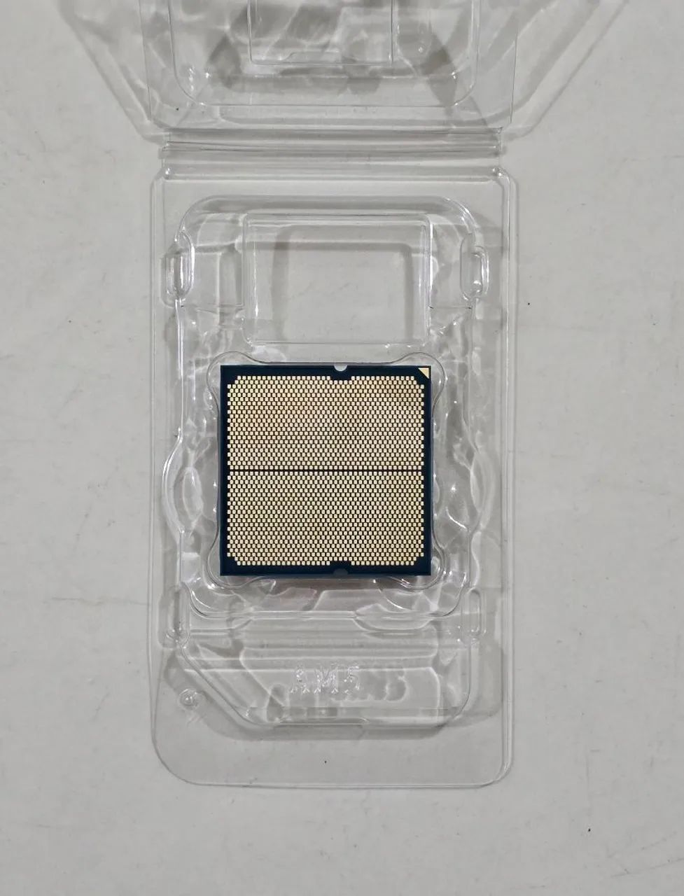 Ryzen 8600G - AM5 - Foto 2