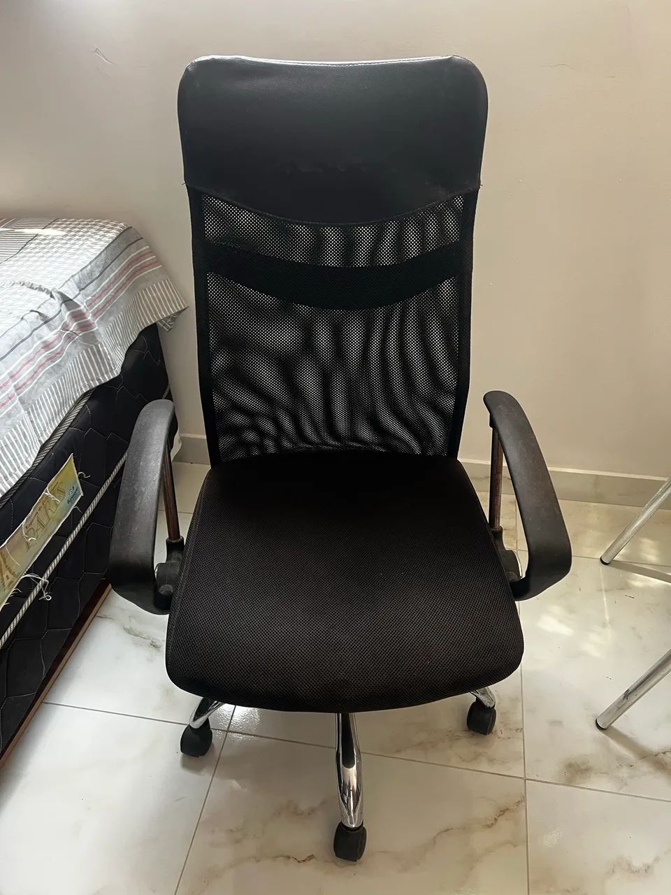 Cadeira de Escritório  - Foto 4