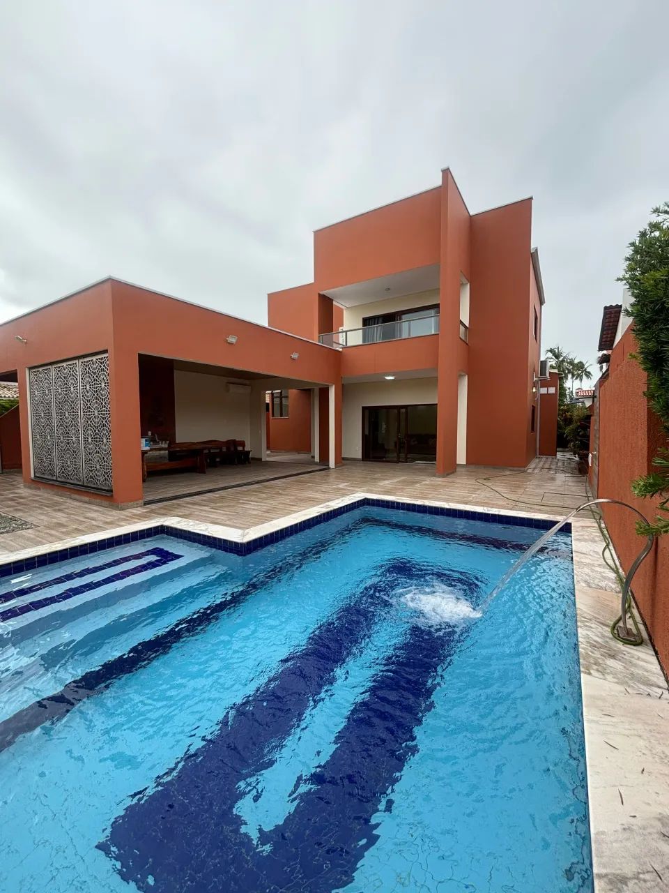 Vendo linda Casa no Arquipélago do Sol