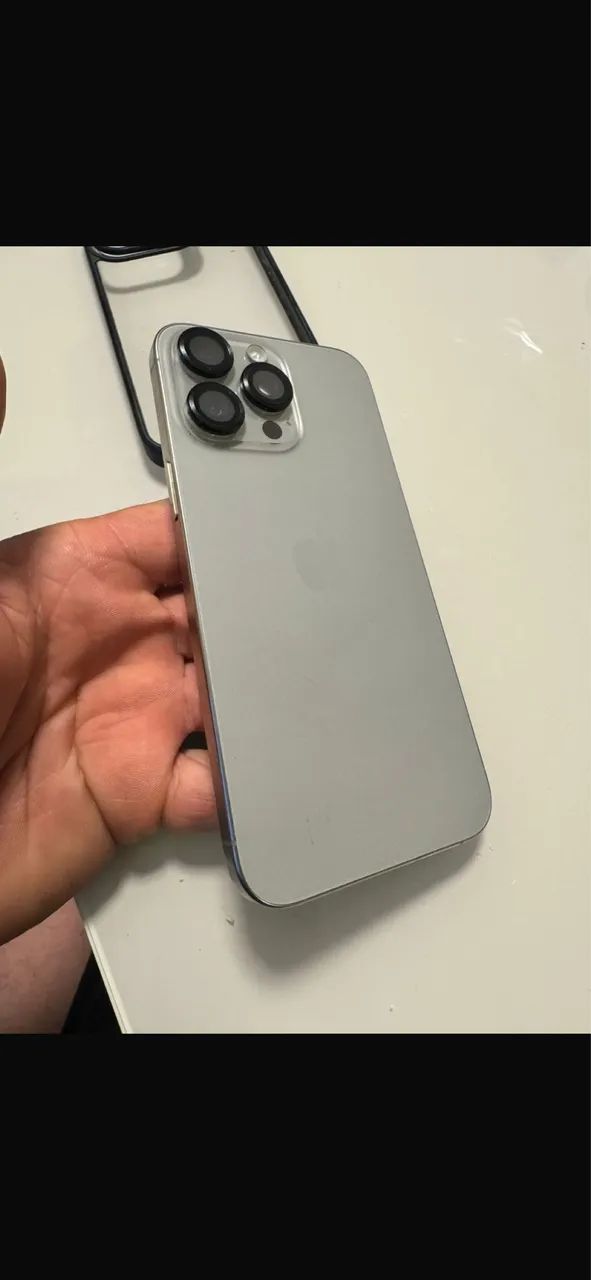 iPhone 15 pro Max  - Foto 2