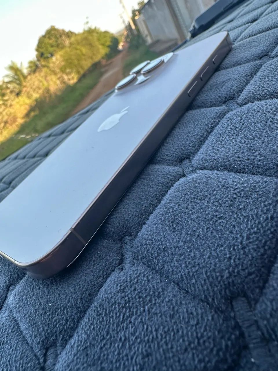 Vendo 16 pro Max 256 impecável  - Foto 3