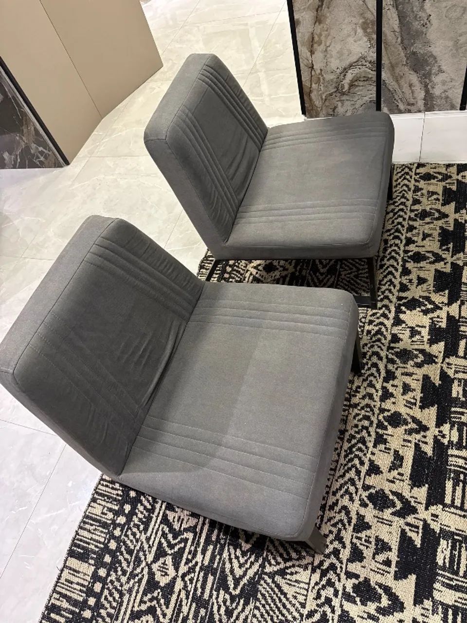 Cadeira charlote (450 cada )