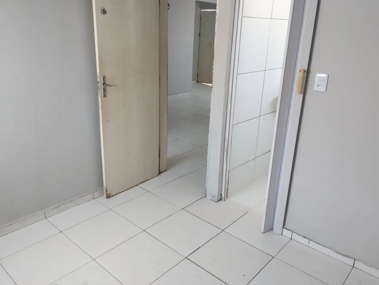 ALUGO APARTAMENTO NO CONJUNTO EMÍLIO FALCÃO - Foto 4