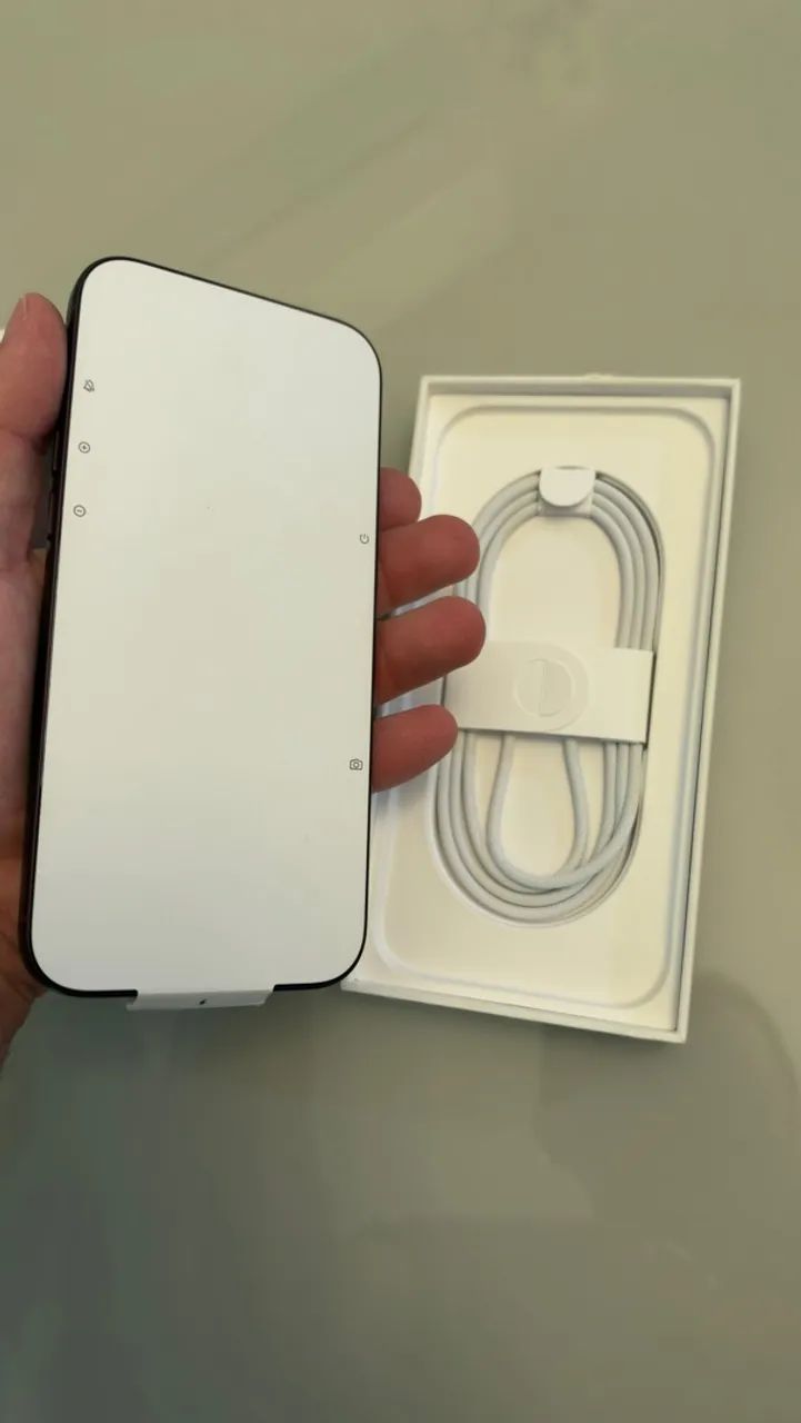 iPhone 18 Pro Max 256 NOVO - Foto 2