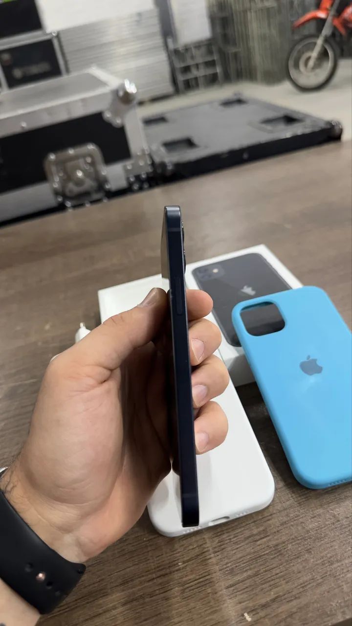 iPhone 12 - Foto 3