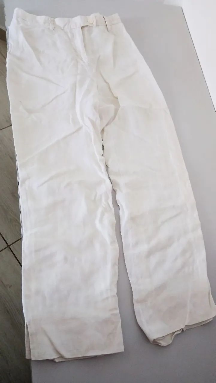 Calça branca marca AMBIENTE