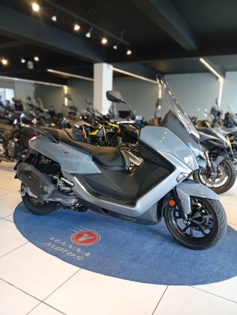 DAFRA  MAXSYM 400  COMPLETA OPORTUNIDAE