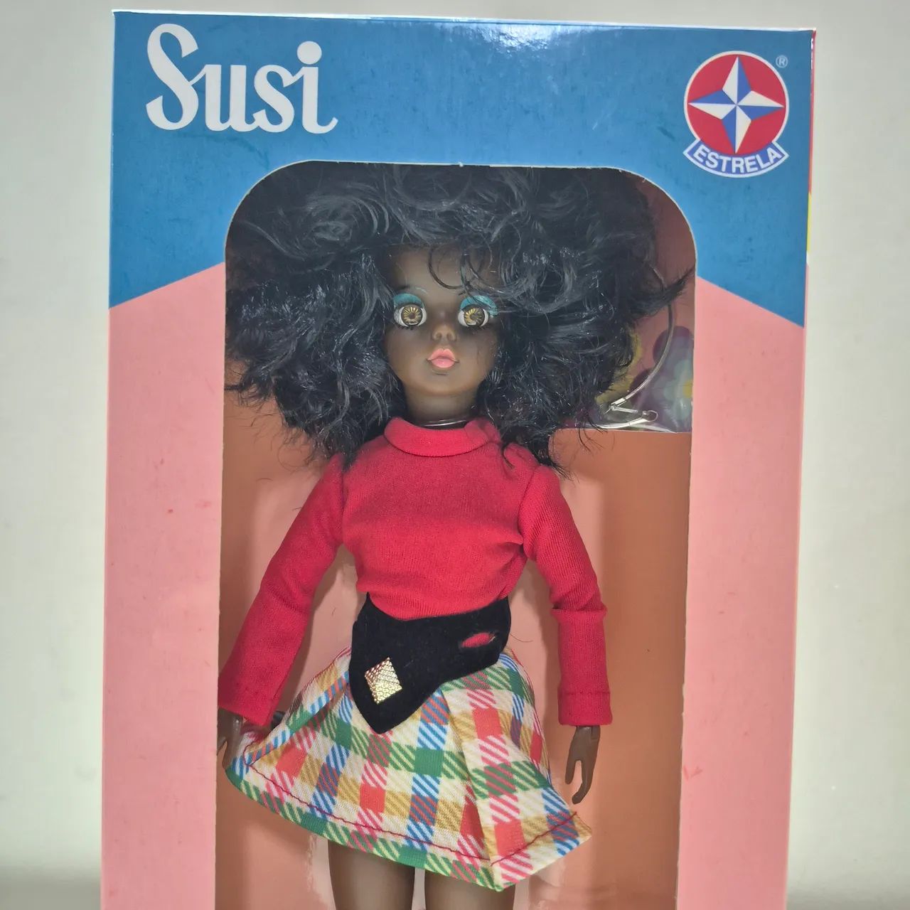 SUSI NEGRA NUNCA RETIRADA DA CAIXA BONECA ESTRELA - Foto 3