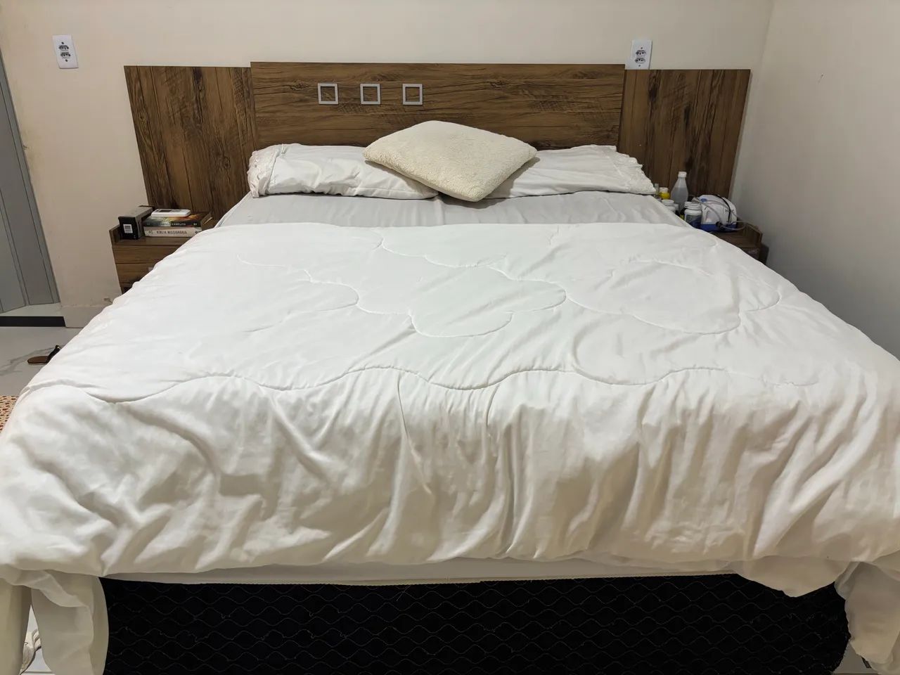 Cama box casal com cabeceira 