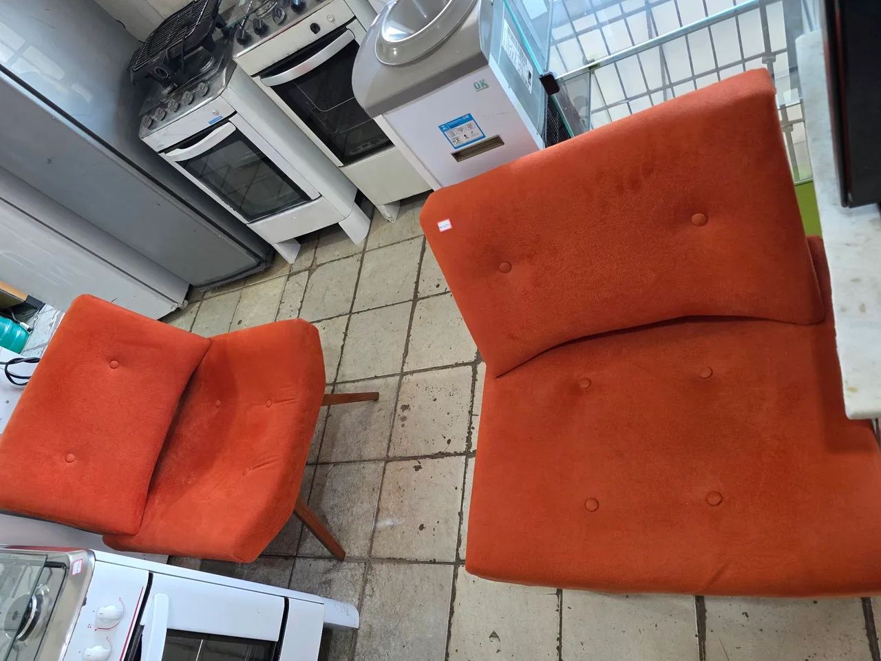 2 poltronas semi nova - Foto 4