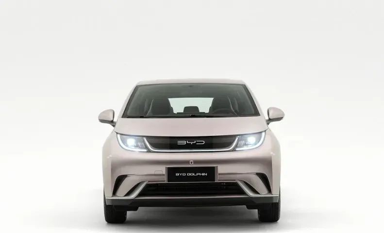BYD Dolphin EV (Elétrico) 2025