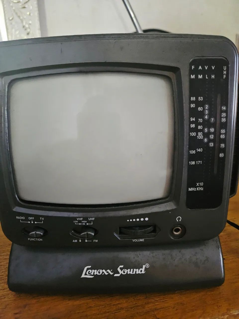 Tv portátil 5" lenox