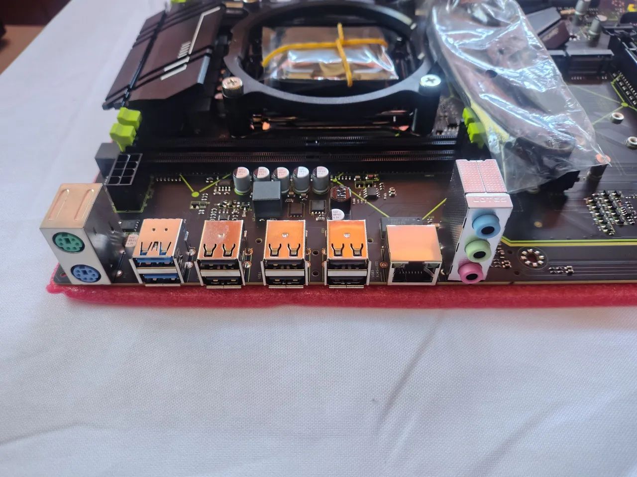 Kit Xeon 2680V4 + Placa Mãe Machinist MR9A - Foto 2