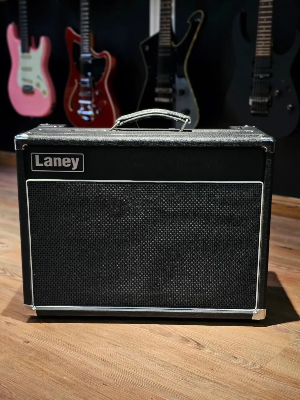 Laney vc30 210