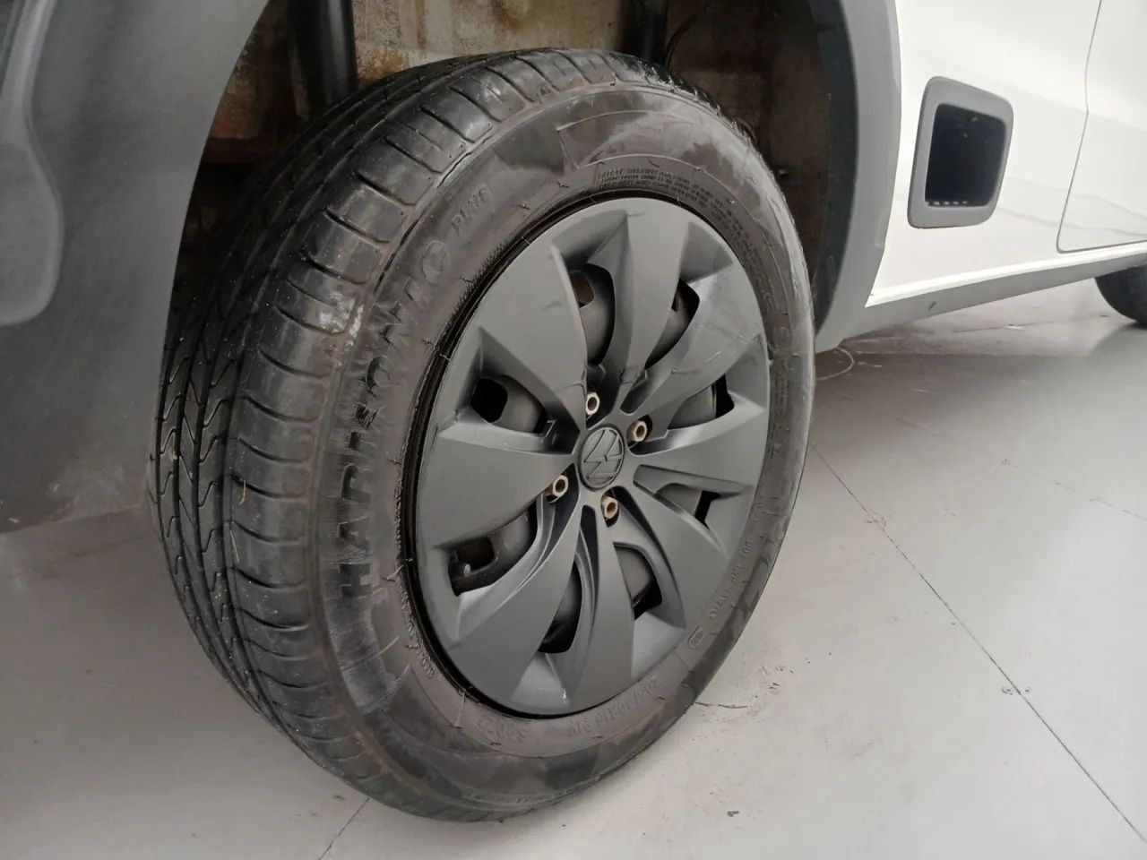 Volkswagen Saveiro Robust 1.6 Total Flex 16V CD, foto 14 de 16