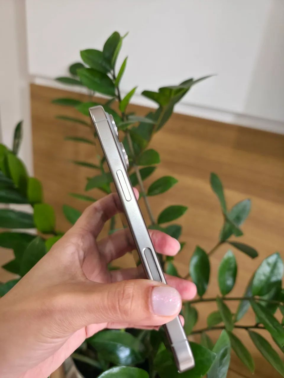 IPhone 16 Pro - Foto 4
