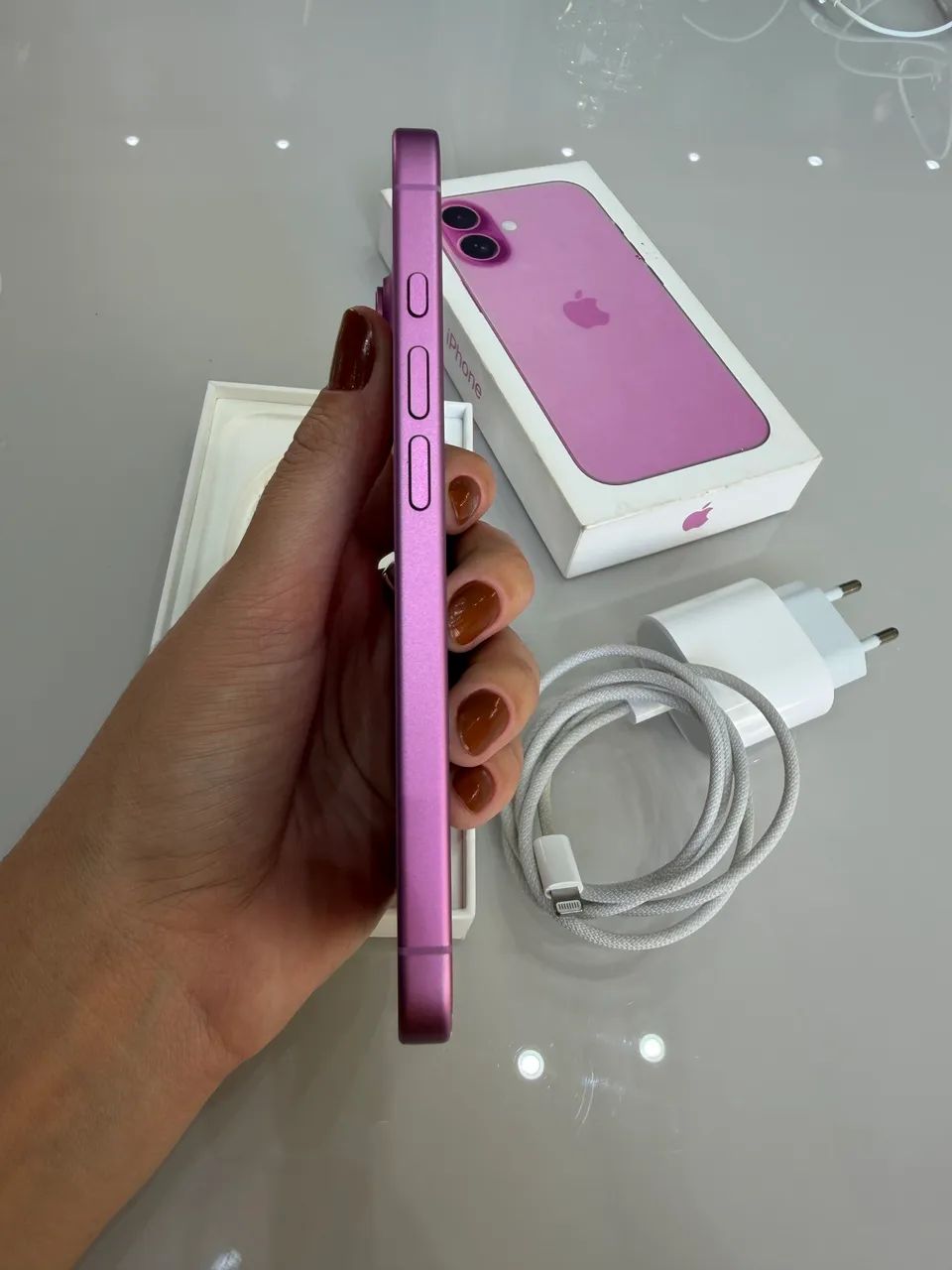 Iphone 16 128gb bateria 89% - Foto 3