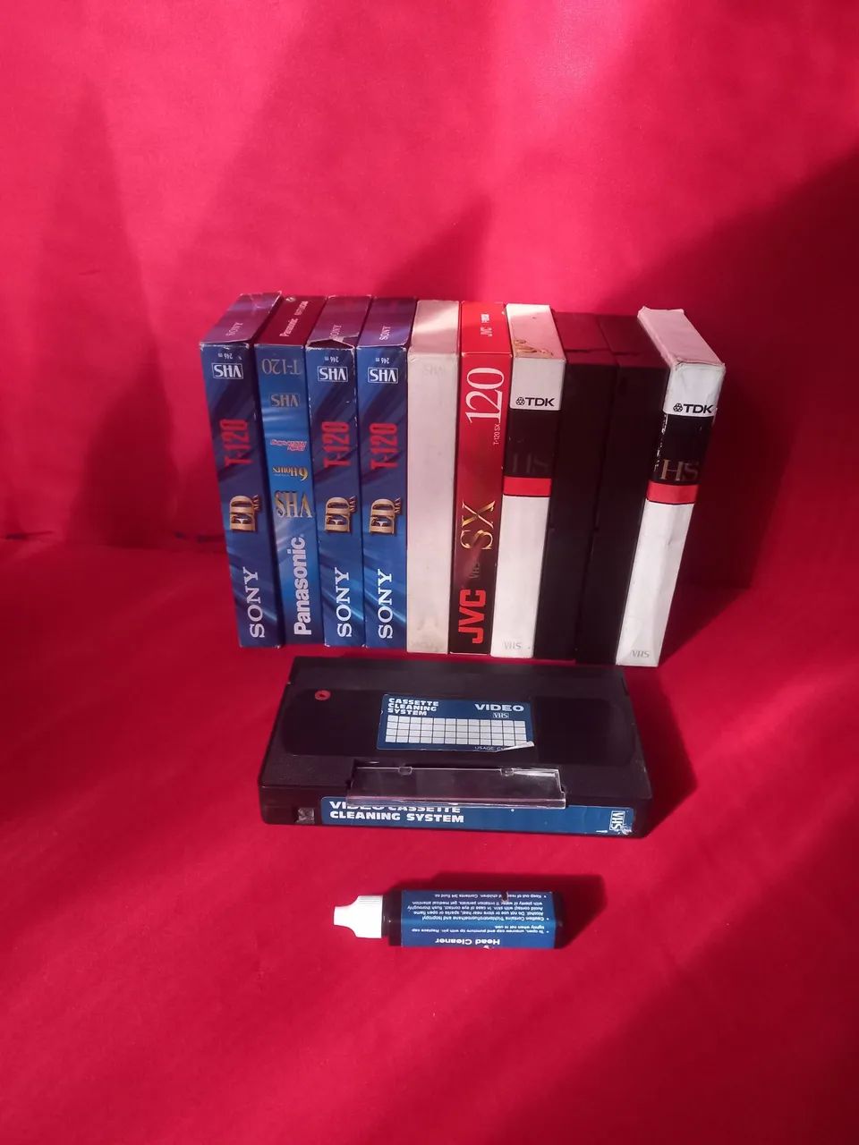 Fitas Vhs e limpador cassete
