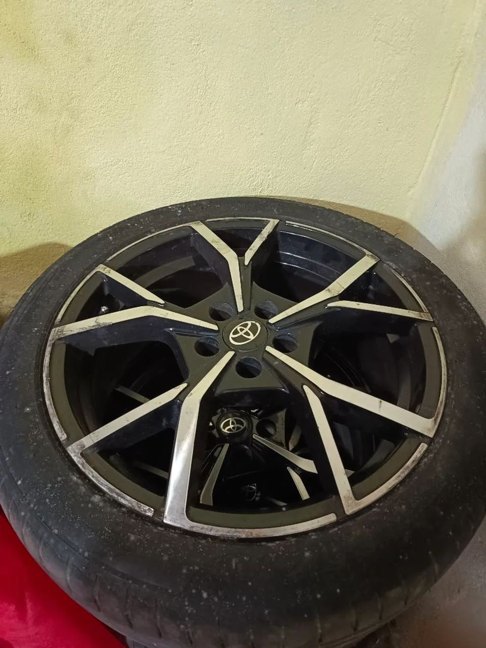 Rodas Aro 17  - 225/45 - 5x100mm