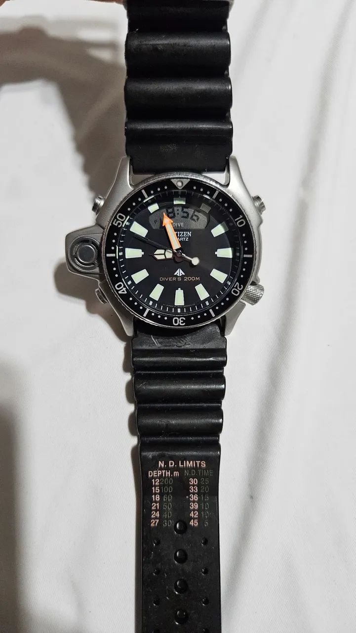 Citizen Promaster Aqualand JP2000-08E Diver Profissional