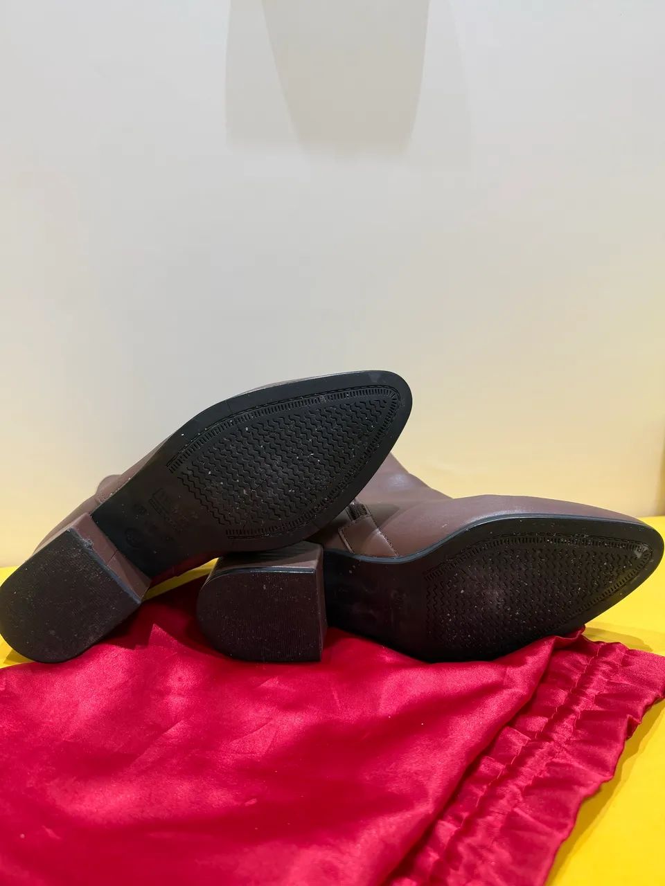 Bota Usaflex - Tam: 35 - Foto 2