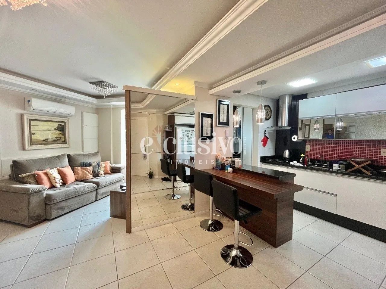 Apartamento 3 quartos, andar alto e vista para o mar no Estreito - Foto 2
