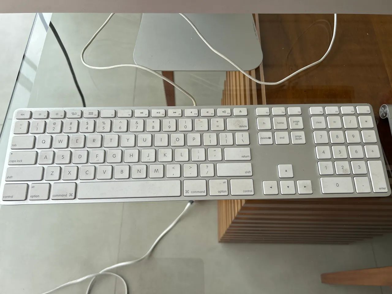 Desktop IMAC APPLE 21.5 polegadas  - Foto 3