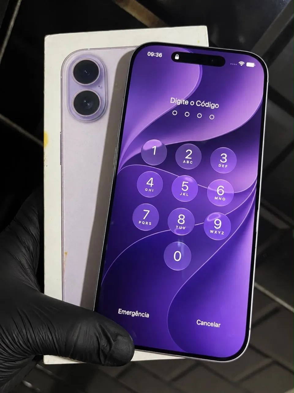 iPhone 17 